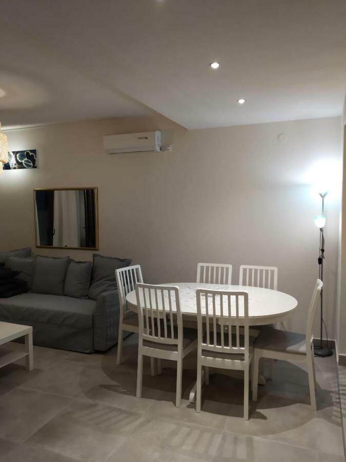 Isabel Artemis Apartment Khorevtón Luaran gambar